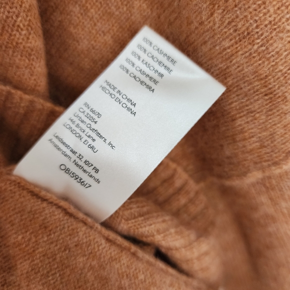 NWT Free People Cashmere Sweater Tan Small Medium - Picture 8 of 10